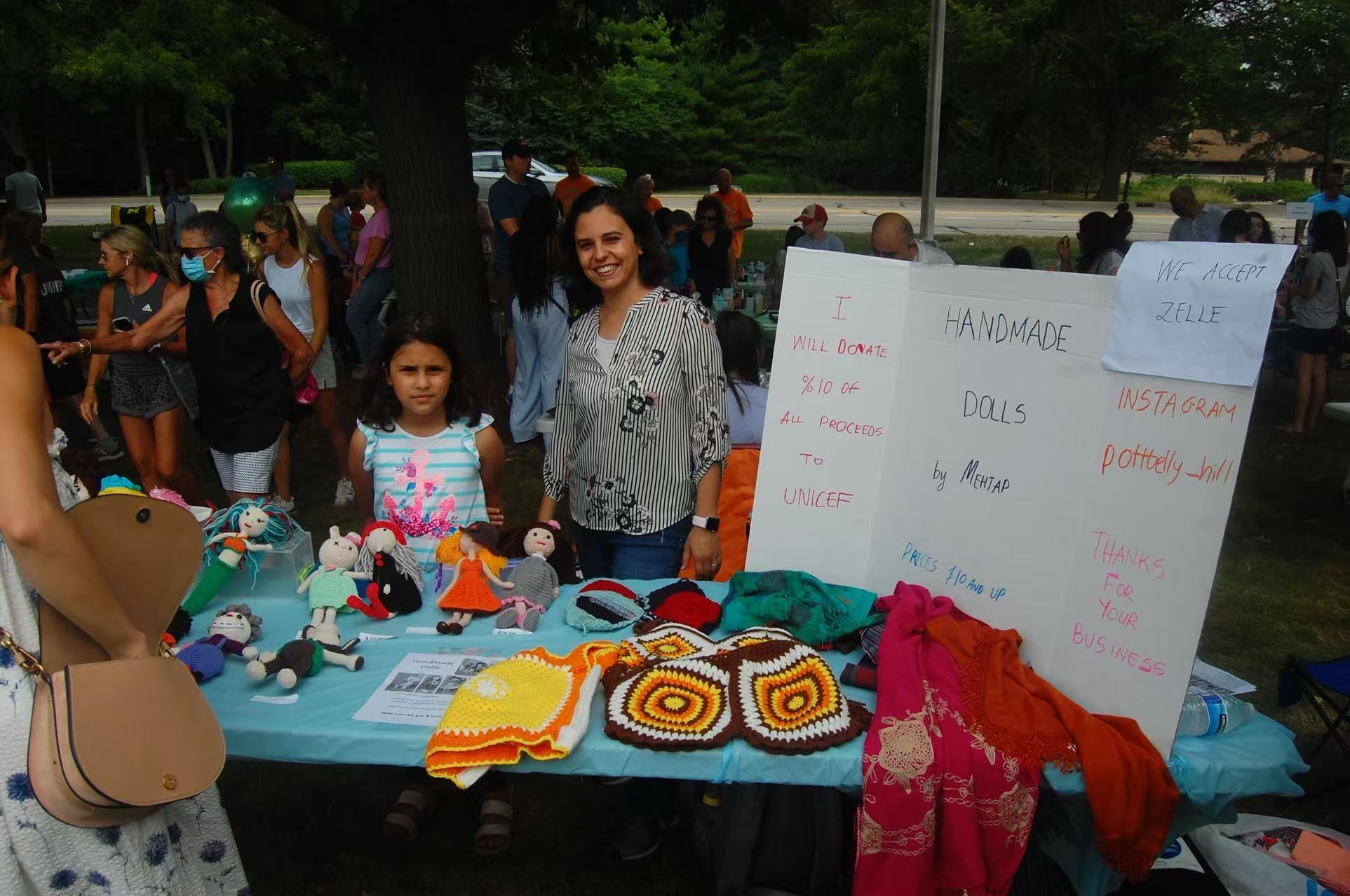 Young entrepreneurs presenting their businesses at a previous Naperville fair